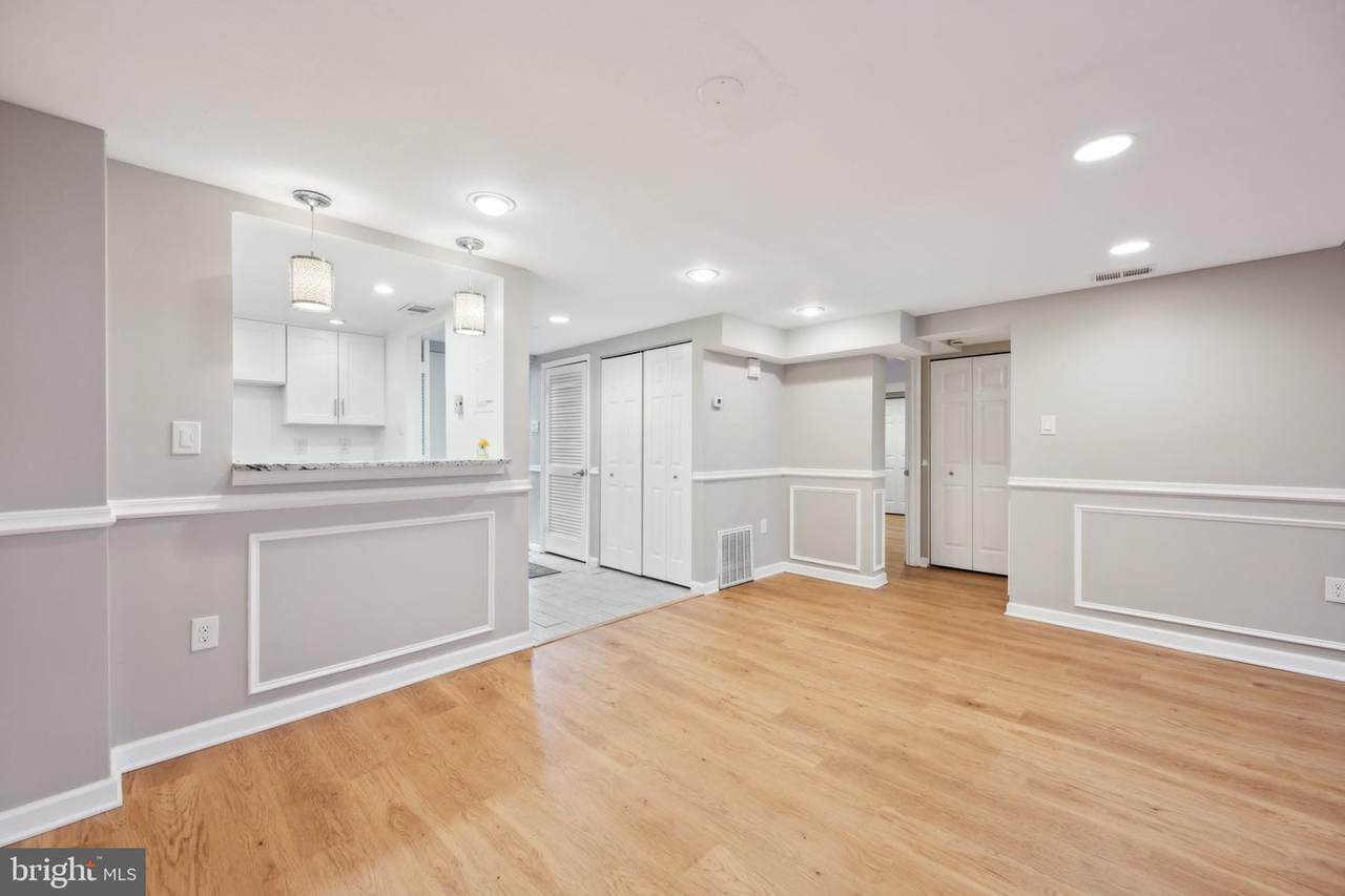 574 Brummel Court - Photo 1
