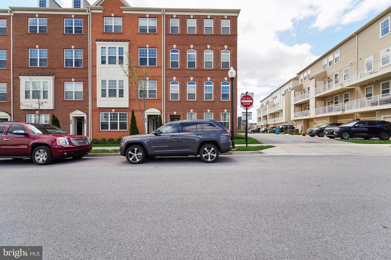 7101 Macon Street - Photo 1