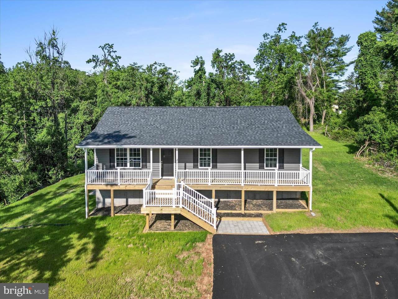 47 Snowbird Court - Photo 1