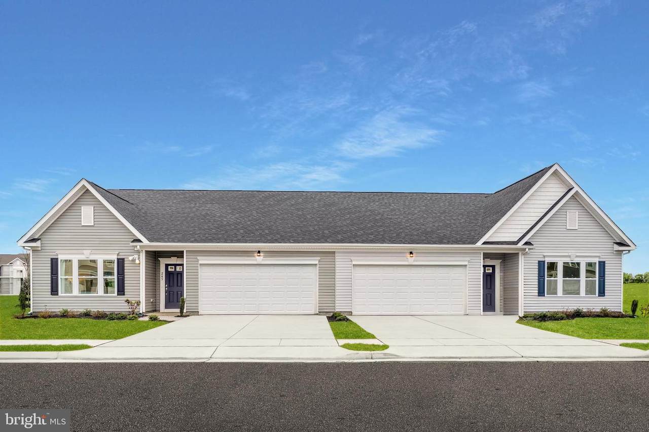 465 Baker Drive - Photo 1