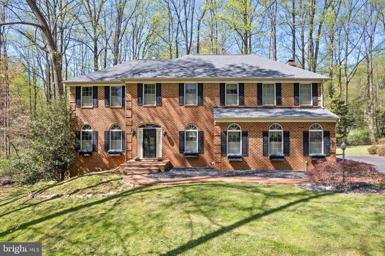6558 Stoneridge Court - Photo 1