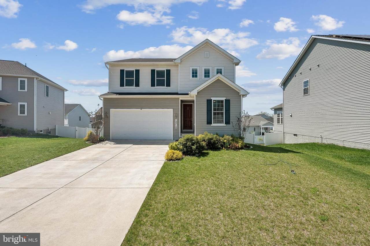 12710 Wallace Court - Photo 1