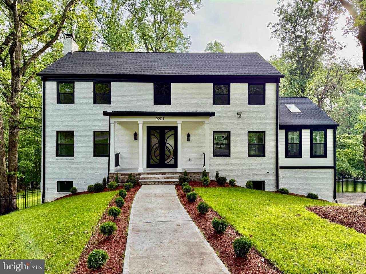 9201 Farnsworth Drive - Photo 1