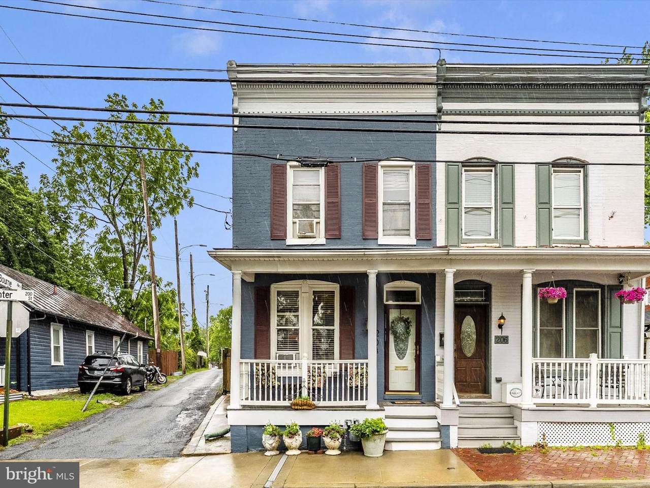 204 Center Street - Photo 1