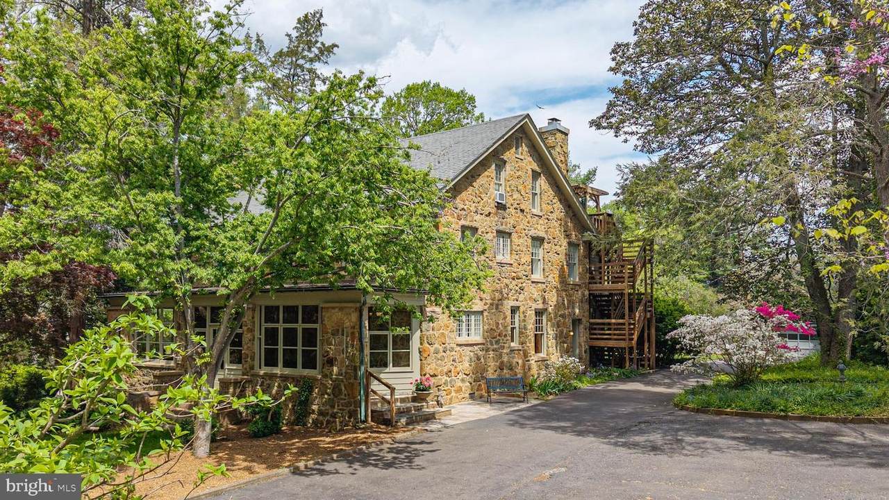 507 Winchester Street - Photo 1