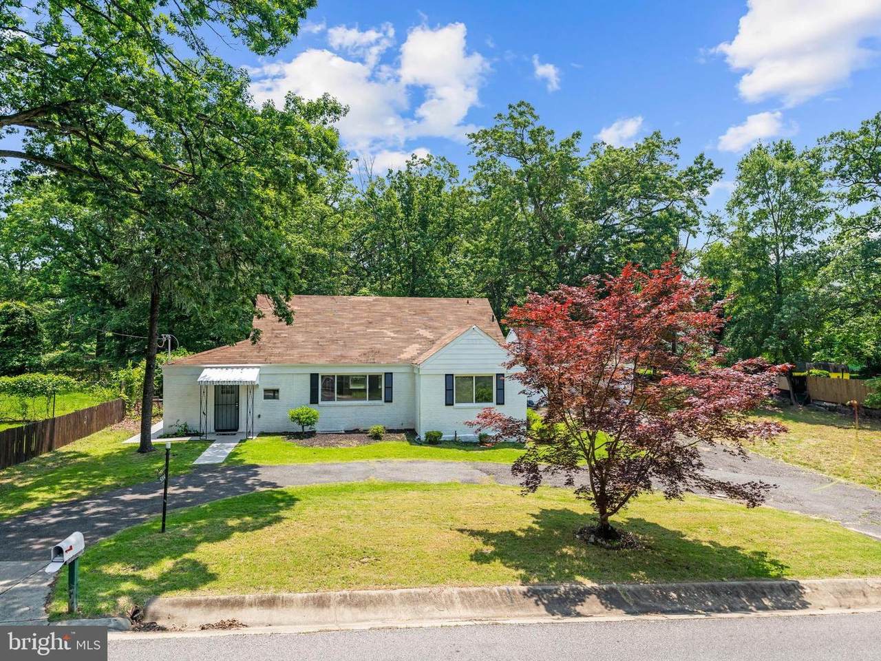 5004 Barnaby Lane - Photo 1