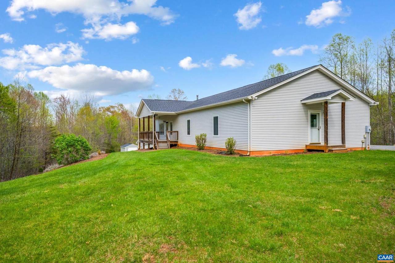 239 Little Farm Rd - Photo 1
