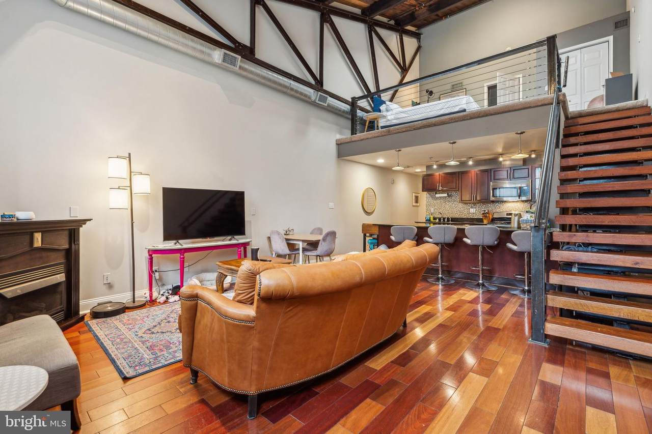 1301 Front Street - Photo 1