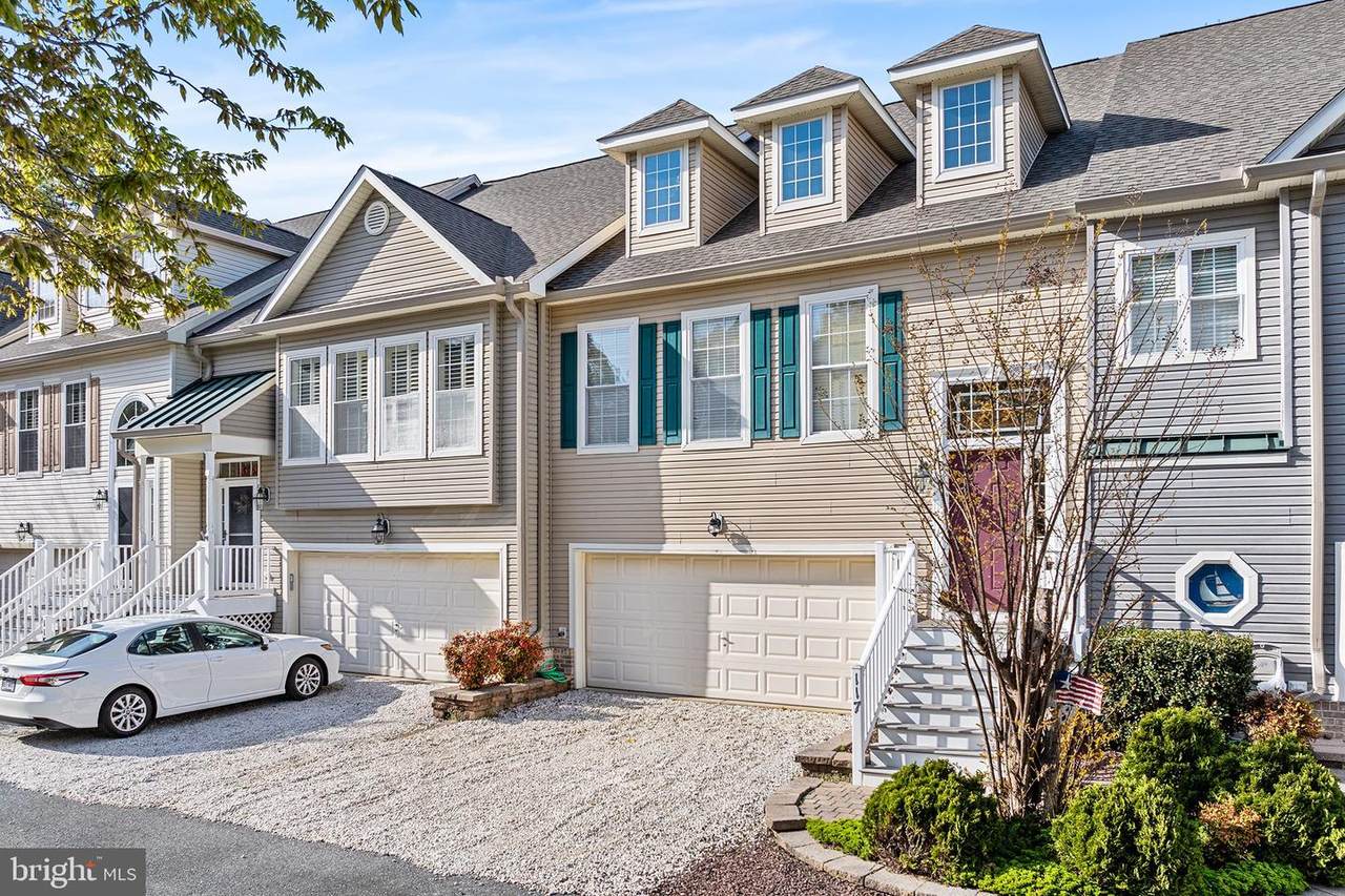 117 Hingham Lane - Photo 1