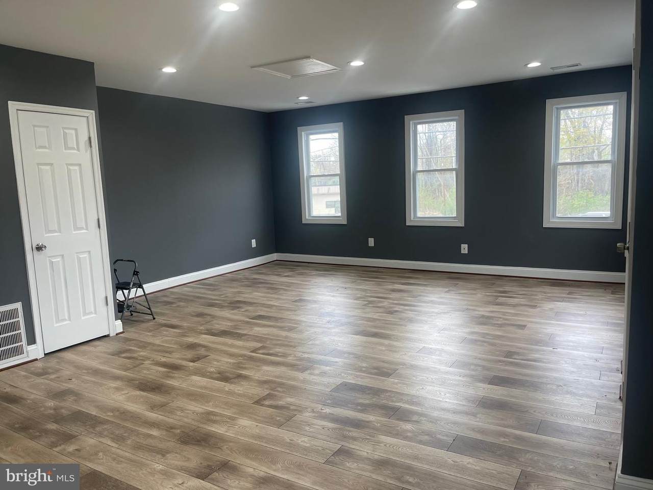 10512 Reisterstown - Photo 1