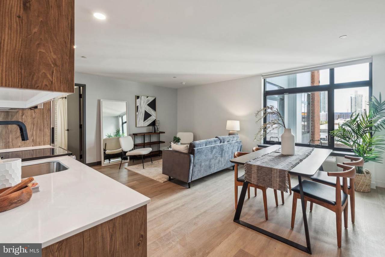 1122 Frankford Avenue - Photo 1