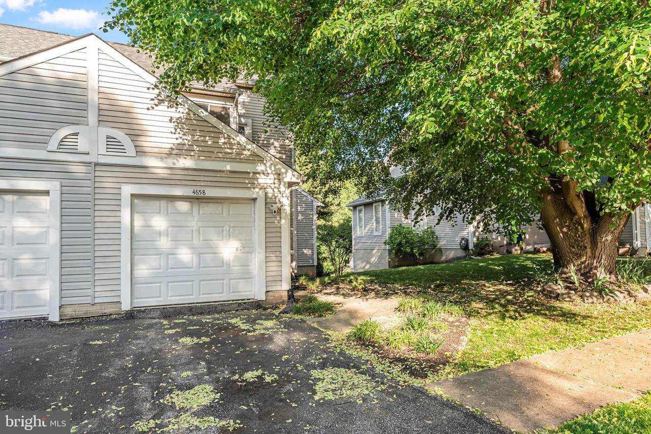 4658 Winterberry Lane - Photo 1