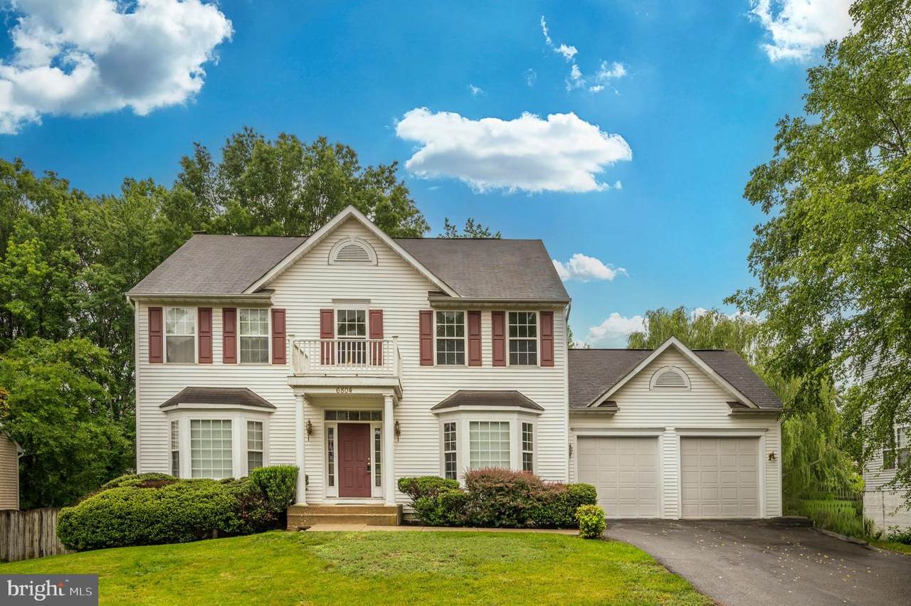 6804 Lakeridge Drive - Photo 1