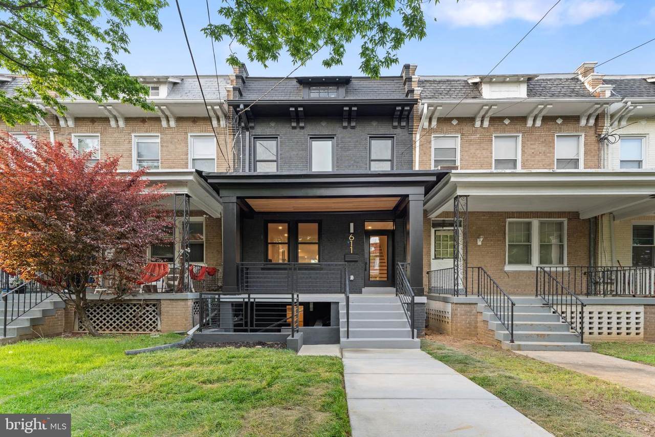 611 Gallatin Street - Photo 1