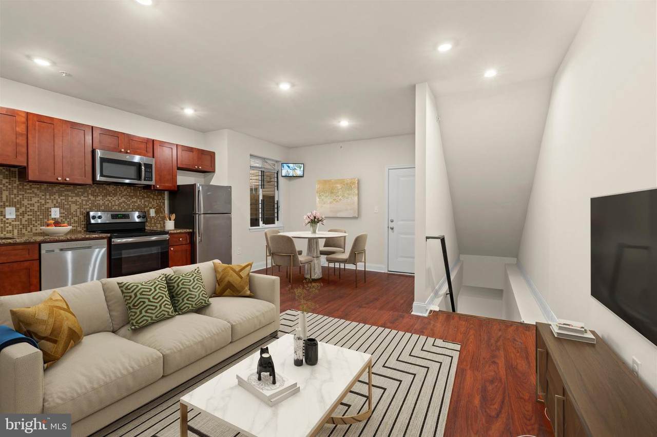 1724 Master Street - Photo 1