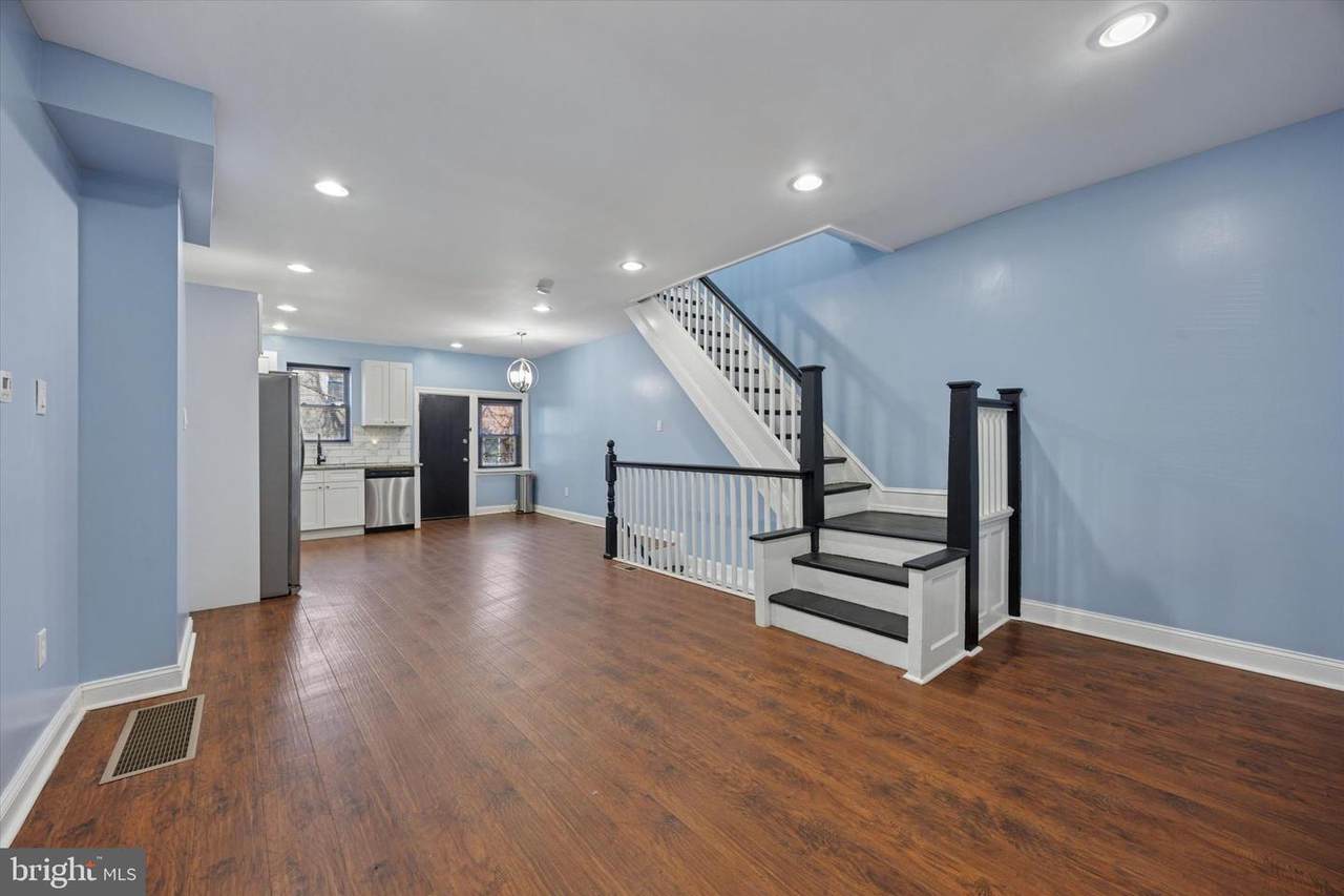 5631 Belmar Terrace - Photo 1