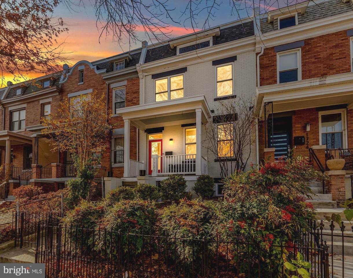 1722 2ND Street - Photo 1