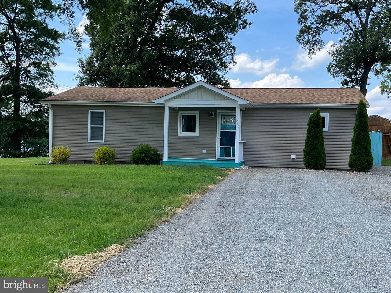 219 Mattox Avenue - Photo 1