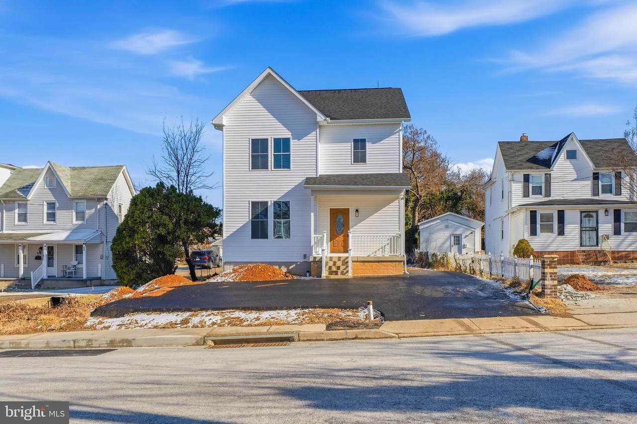 206 Winters Lane - Photo 1