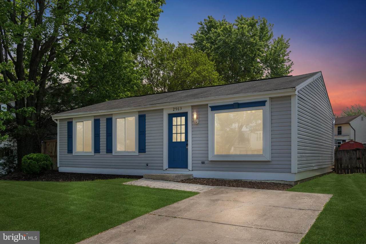 2963 Crystal Palace Lane - Photo 1