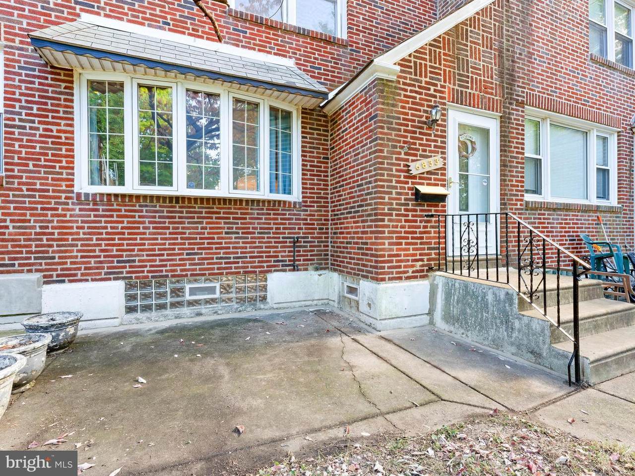6833 Roosevelt Boulevard - Photo 1