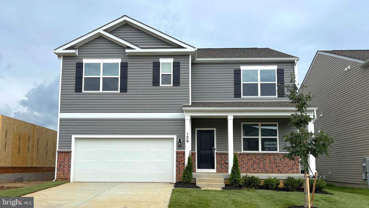 129 Woodford Drive - Photo 1