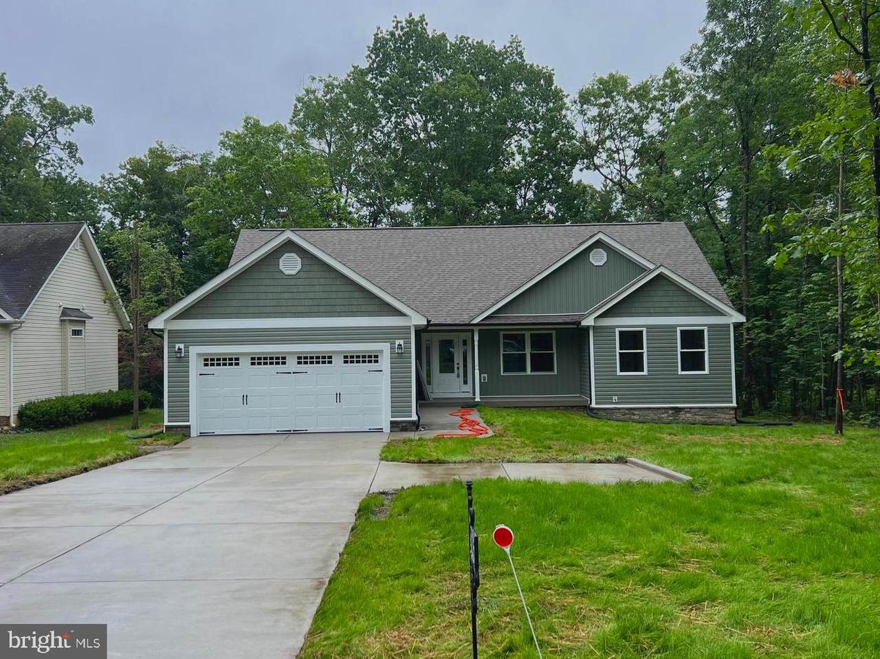 425 Yorktown Blvd - Photo 1
