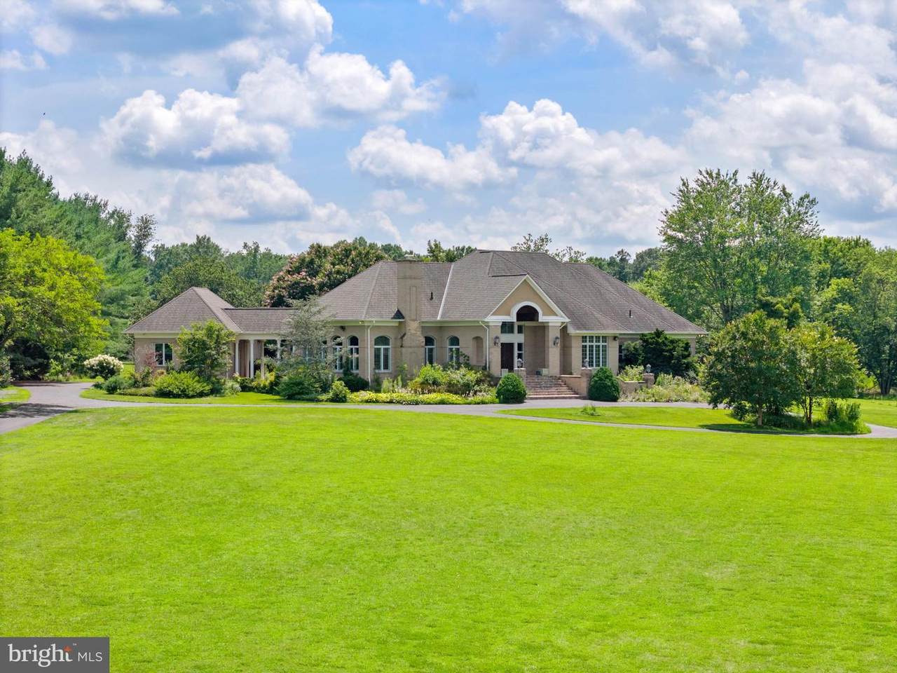 12040 Wright Lane - Photo 1