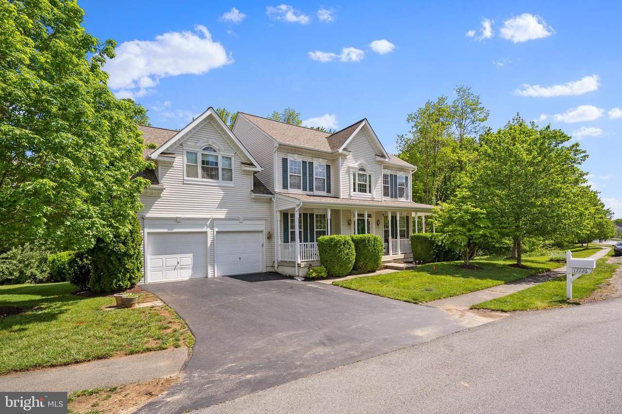 17226 Greenwood Drive - Photo 1