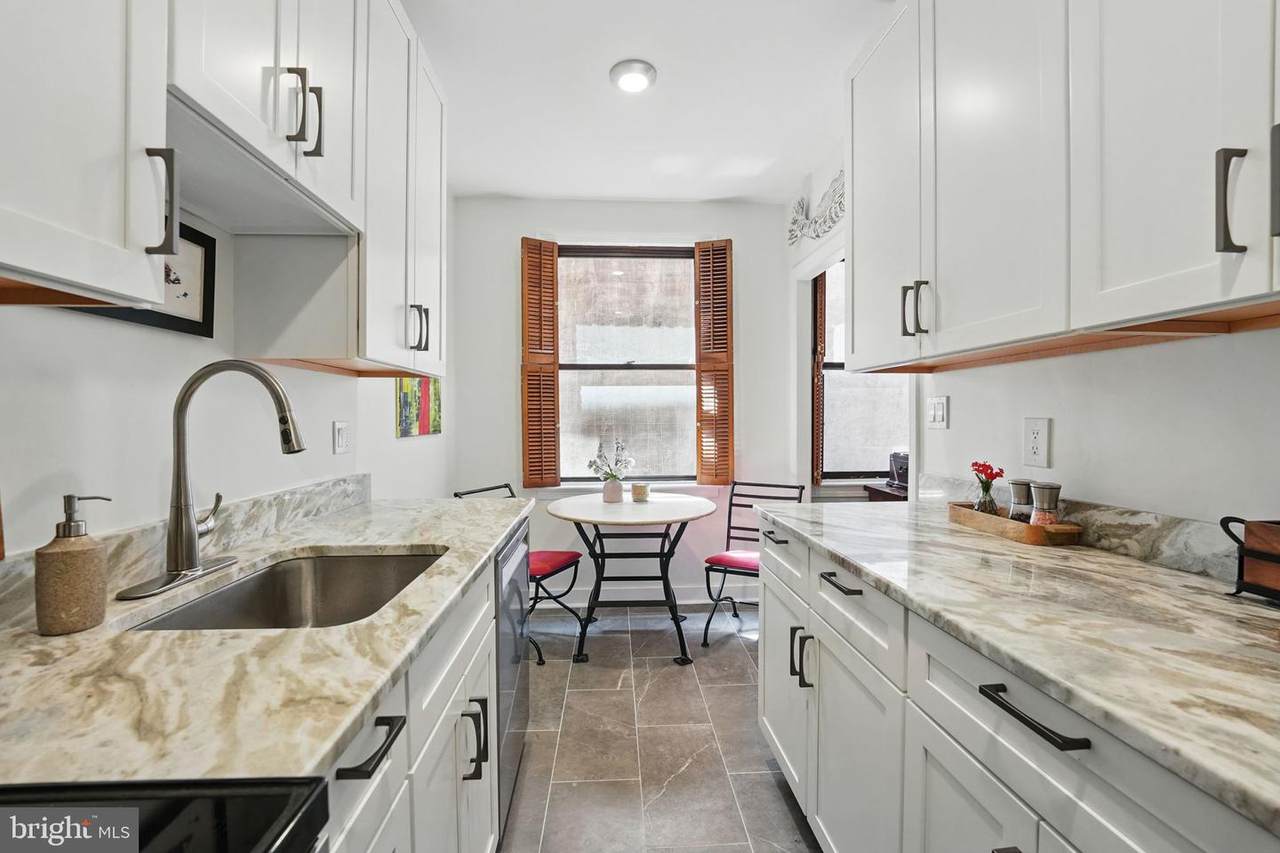 311 7TH Street - Photo 1