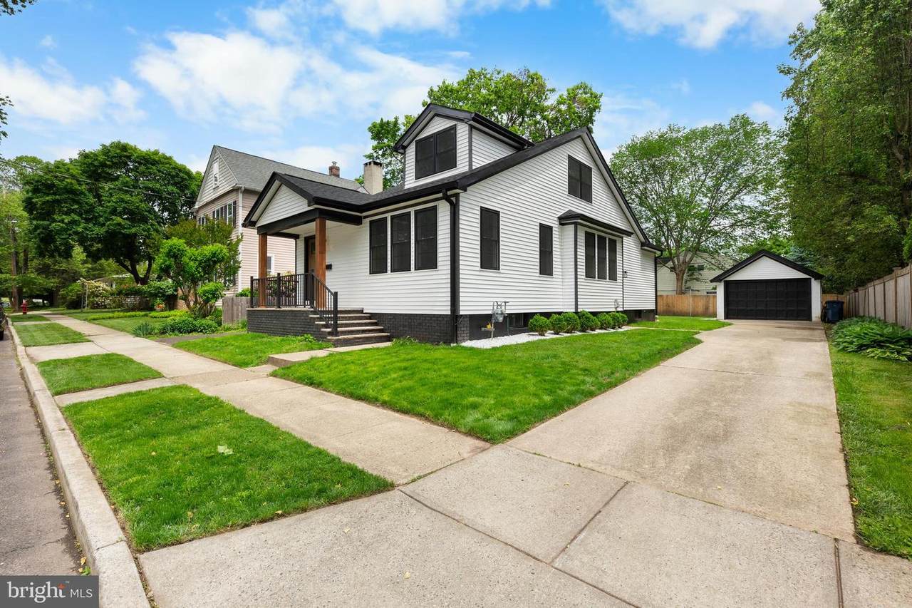 14 Titus Avenue - Photo 1