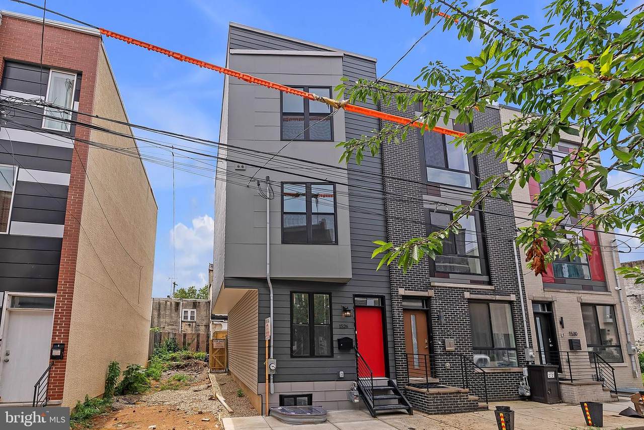 1526 Seybert Street - Photo 1