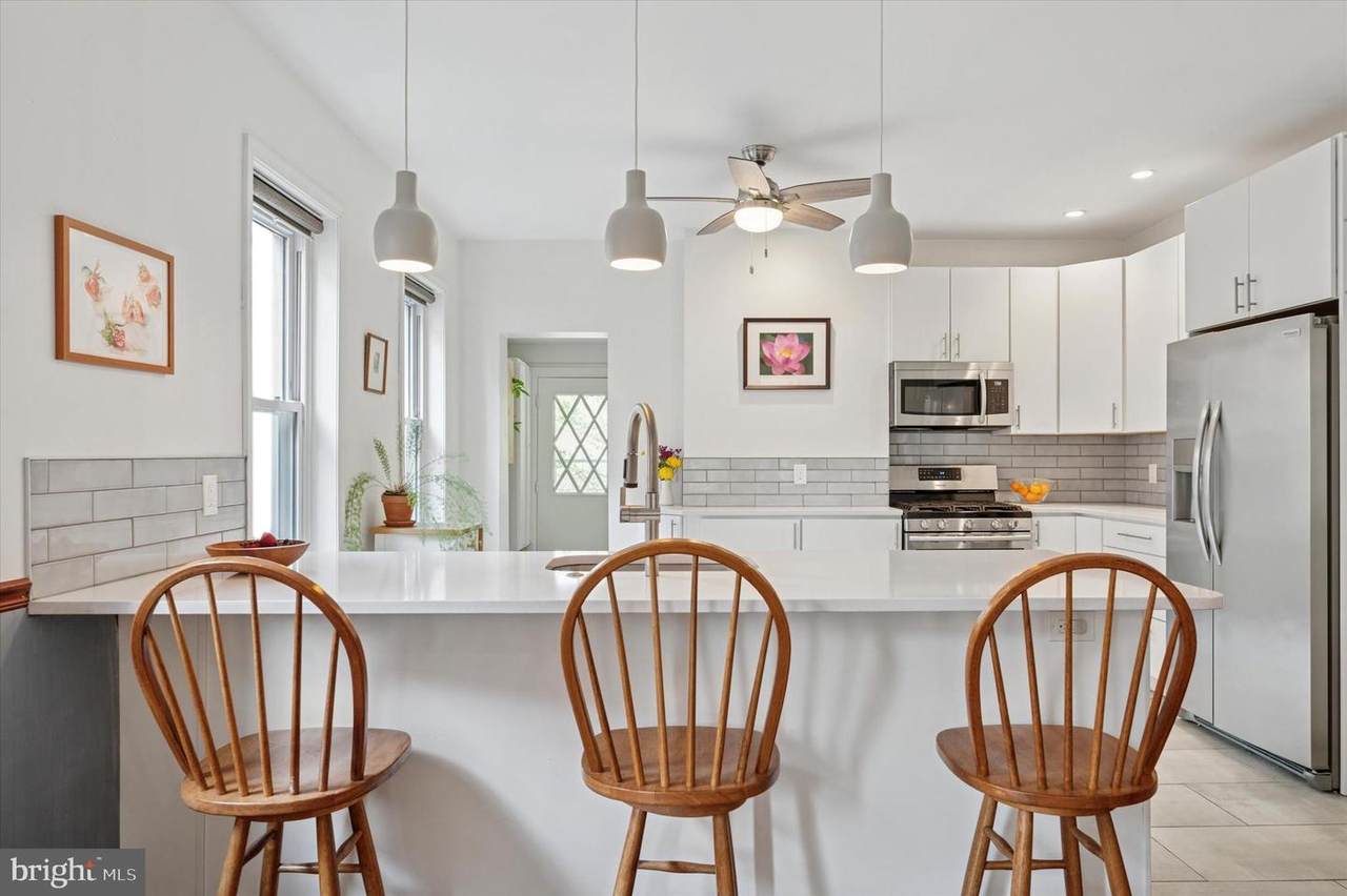 637 Linwood Avenue - Photo 1