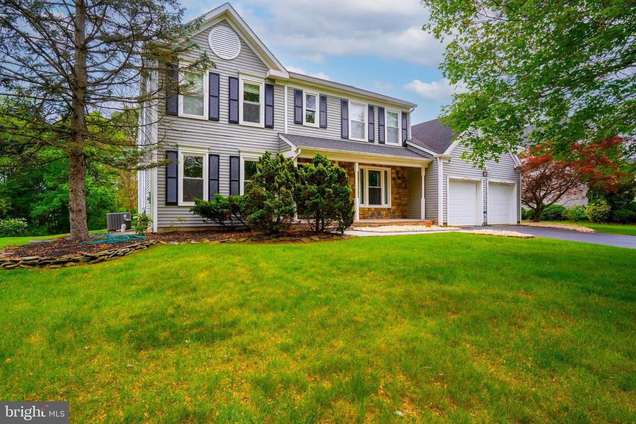 52 Bradford Lane - Photo 1