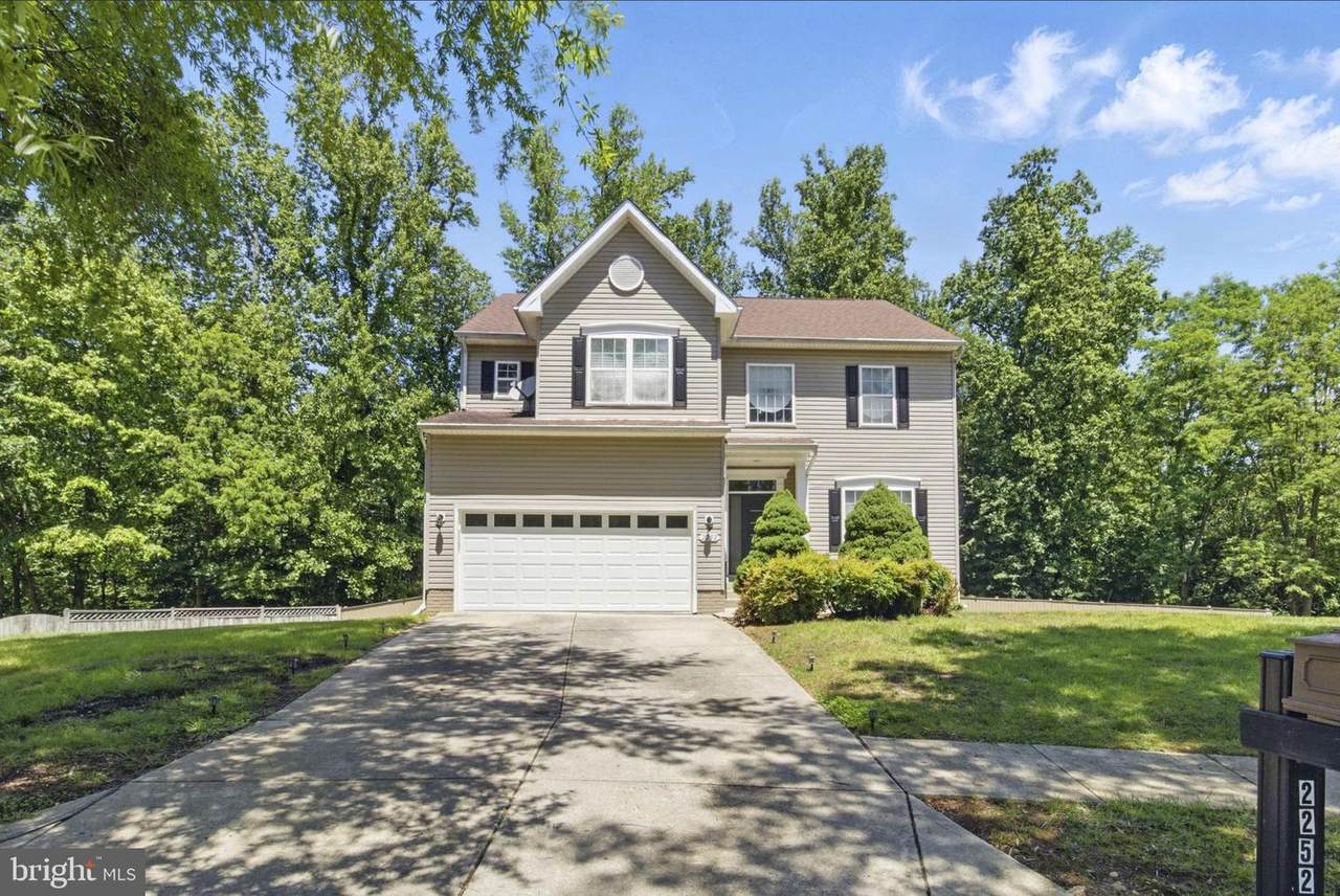 2252 Fuchsia Court - Photo 1