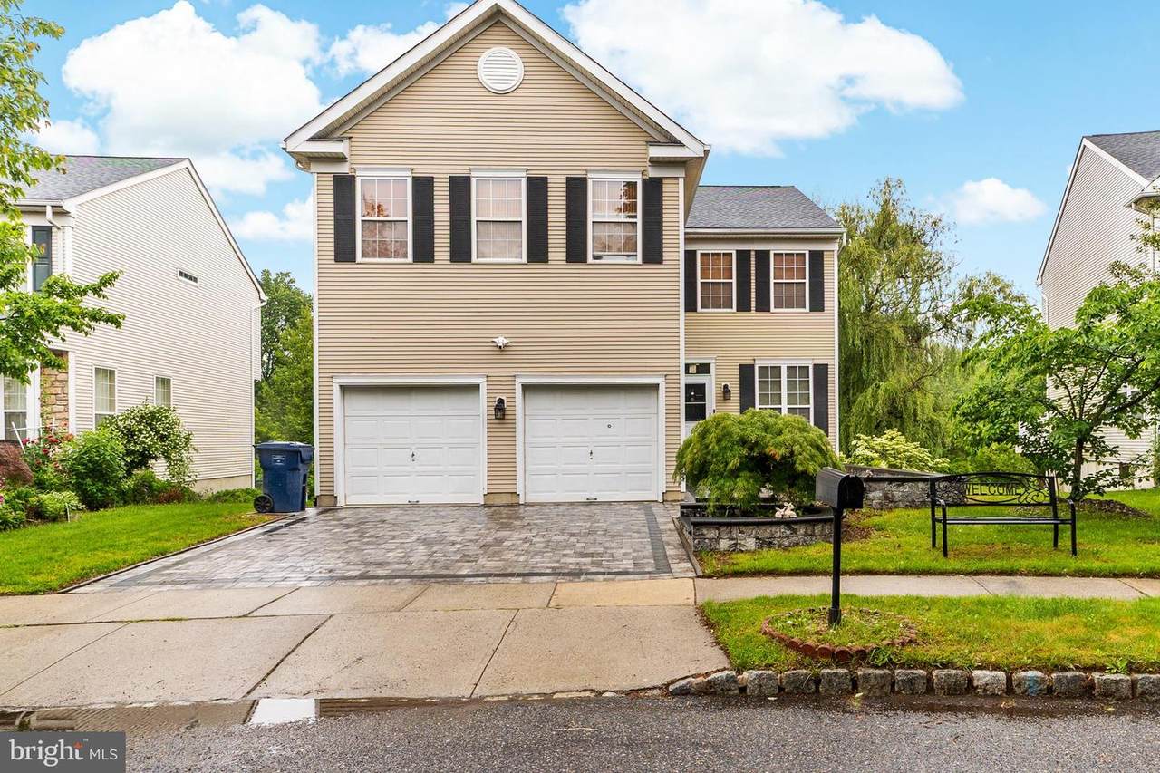 18 Fountayne Lane - Photo 1