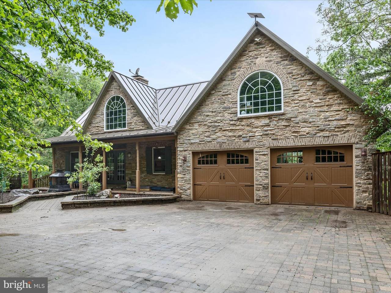 227 Haines Drive - Photo 1