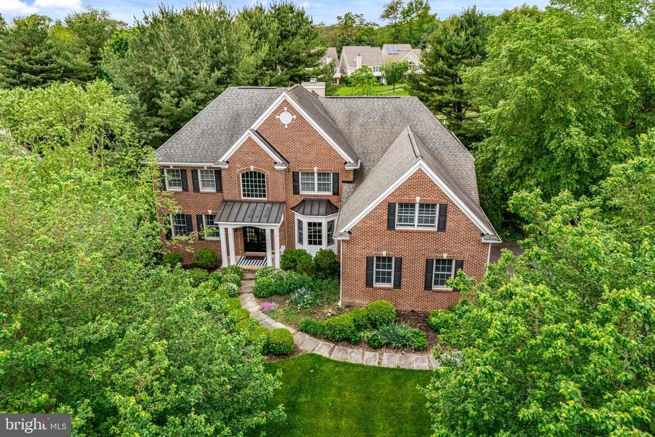 115 Hartefeld Drive - Photo 1