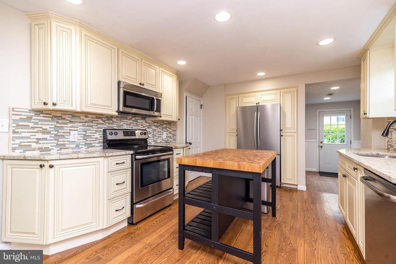 1425 Leedom Road - Photo 1