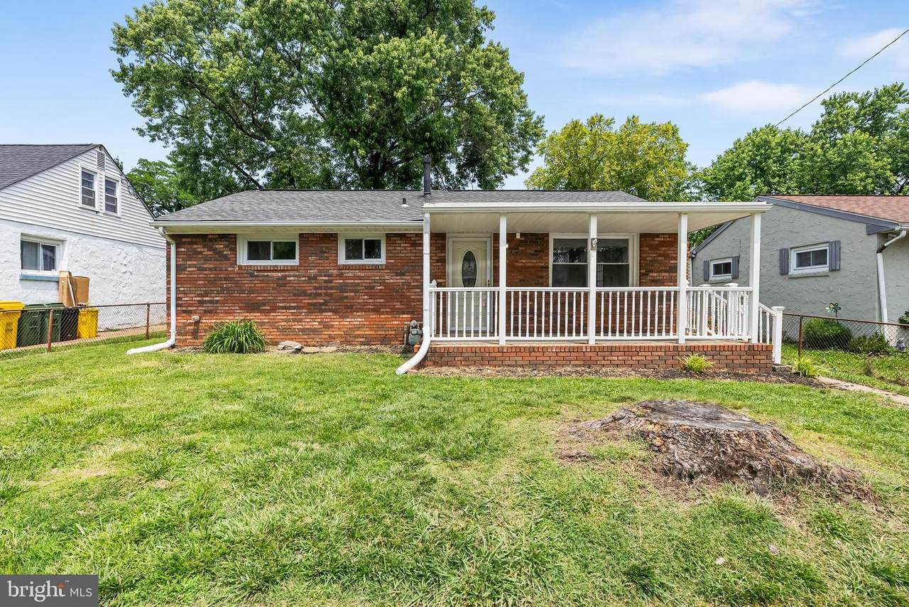 10 Cedar Hill Road - Photo 1