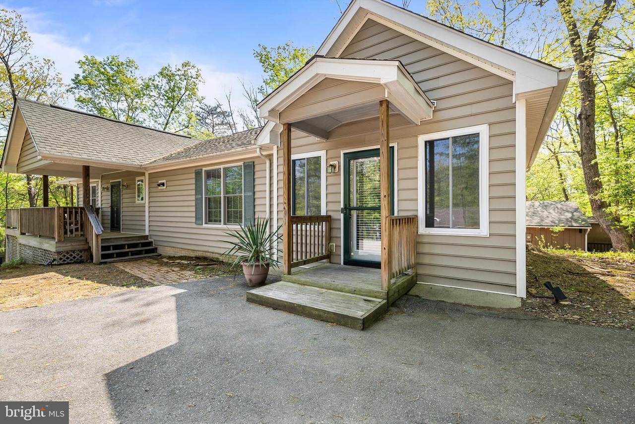 392 Passage Lane - Photo 1