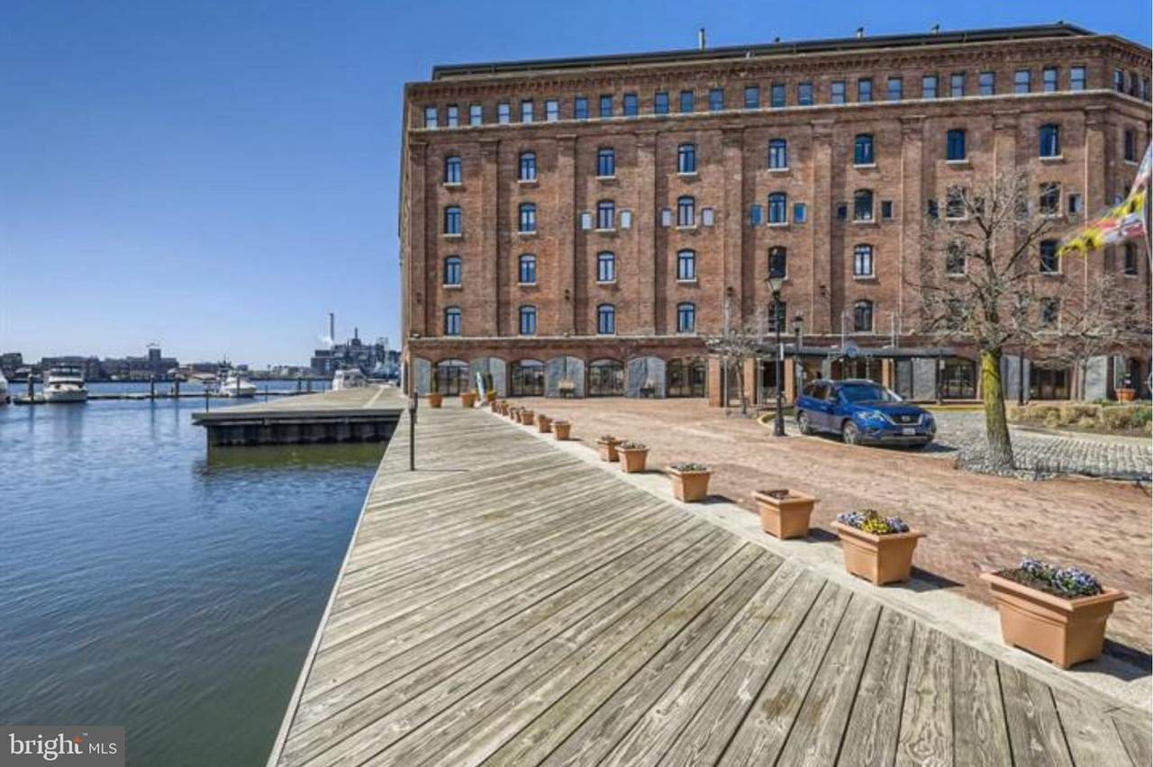 1000 Fell Street - Photo 1