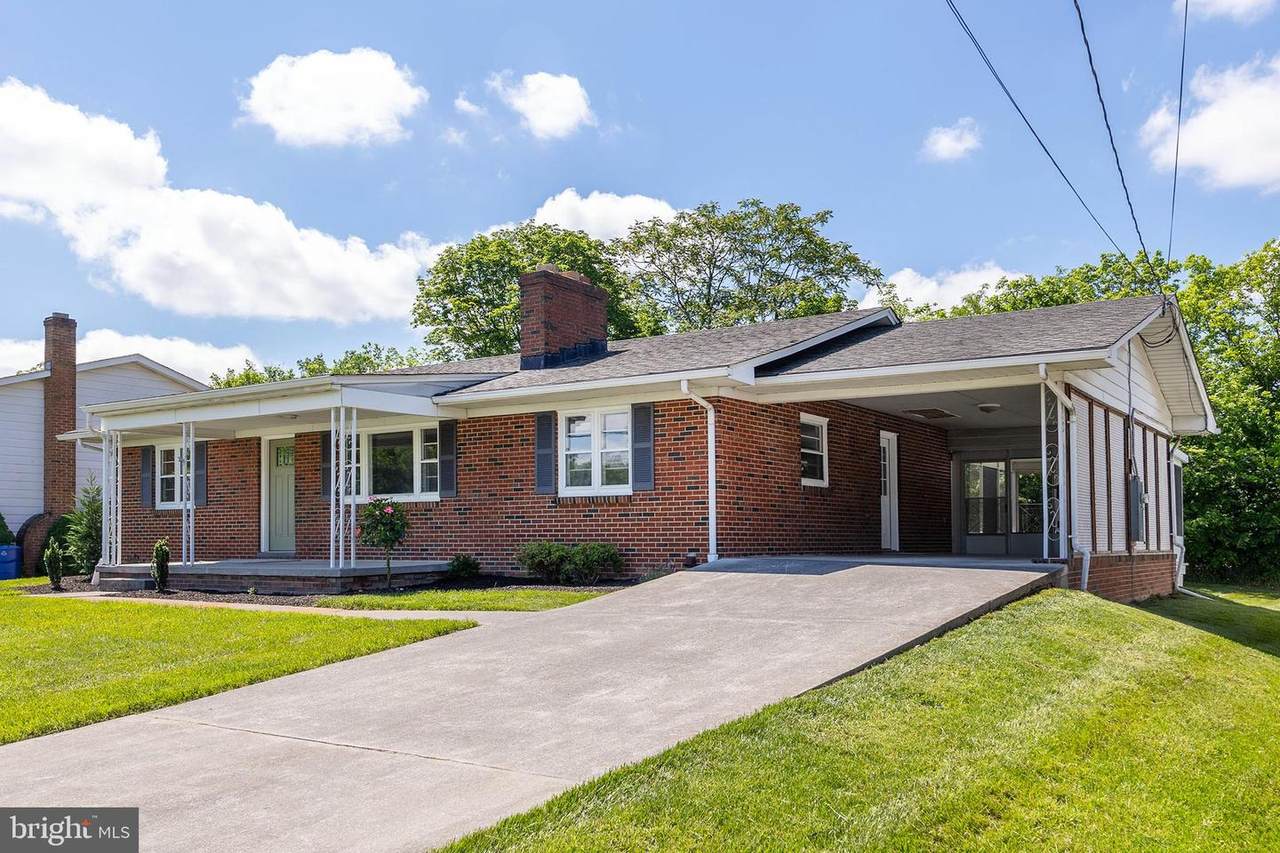 124 Wilkins Drive - Photo 1