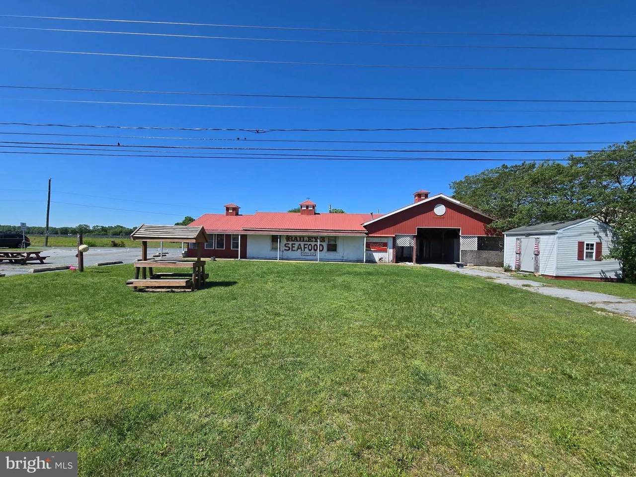 33220 Dupont Boulevard - Photo 1