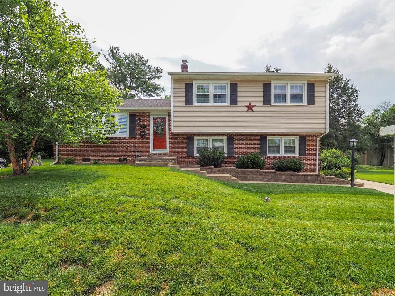 823 Kellogg Road - Photo 1