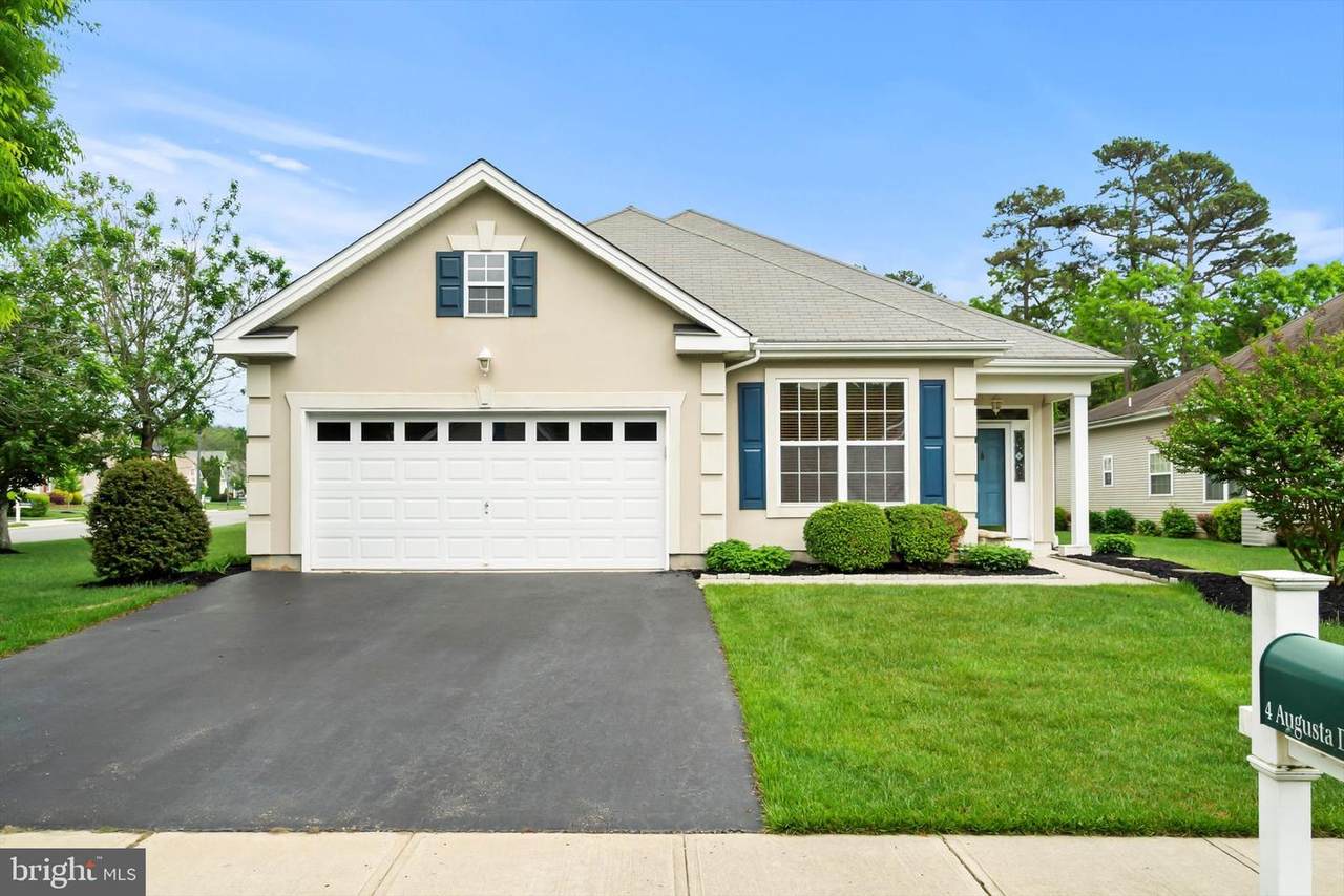 4 Augusta Drive - Photo 1