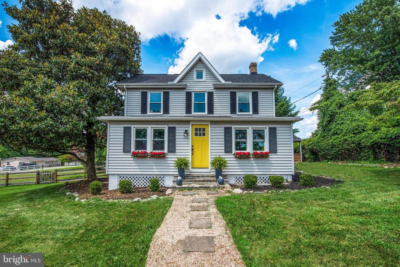 411 A Street - Photo 1