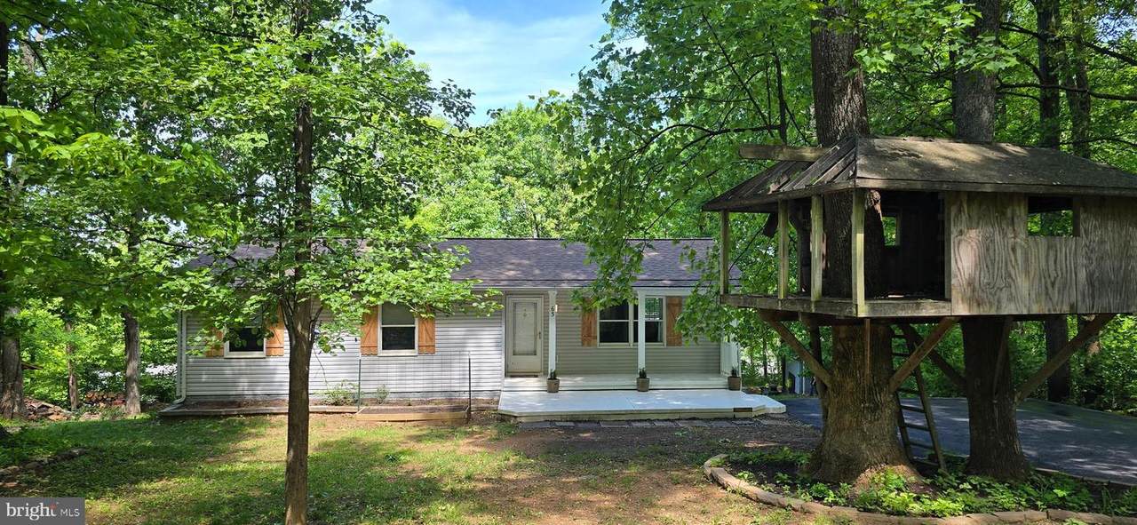 63 Hickory Nut Road - Photo 1