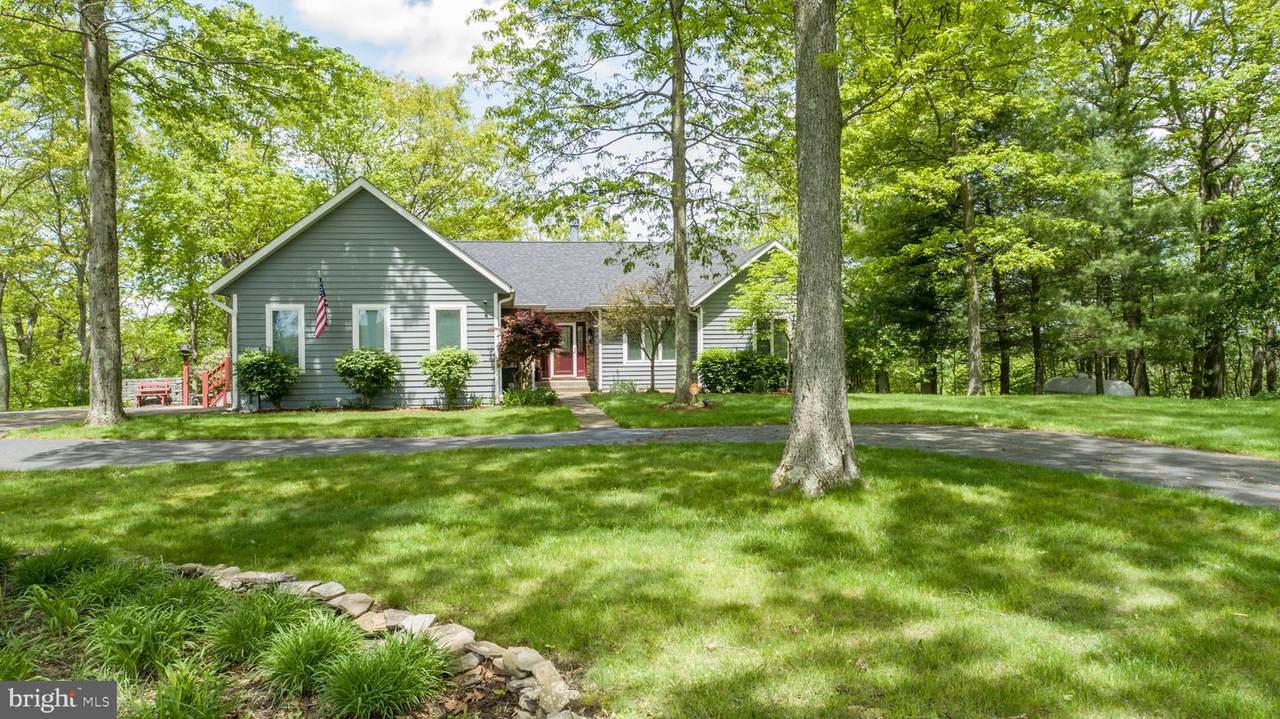 790 Sunset Ridge Drive - Photo 1