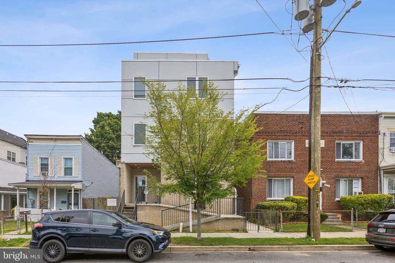 1416 22ND Street - Photo 1